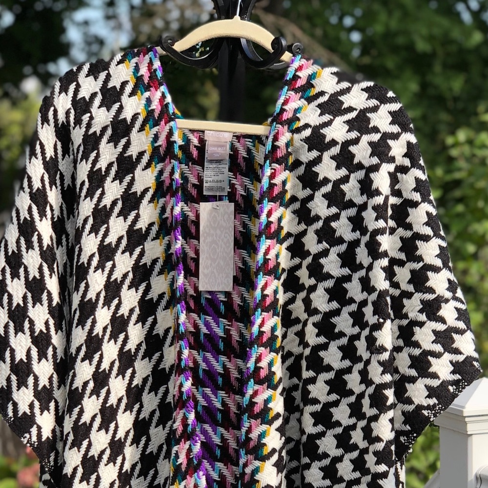 Chico’s Multi Fringe Ruana , Houndstooth Ruana - Picture 3 of 14